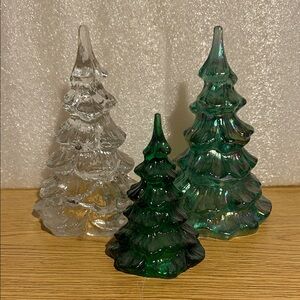 Vintage Fenton Christmas trees, set of 3!